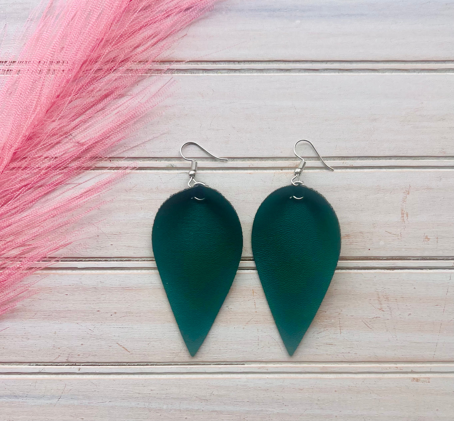 Emerald Green Teardrop Earrings