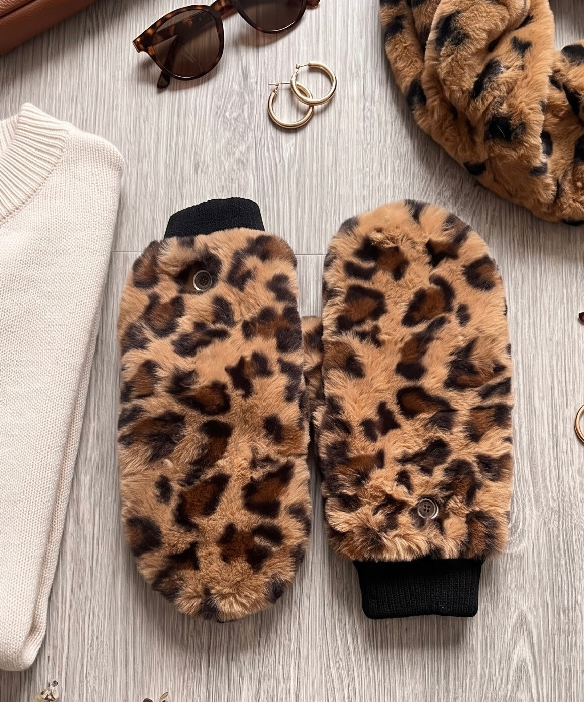 The Wildwood Faux Fur Cheetah Mittens